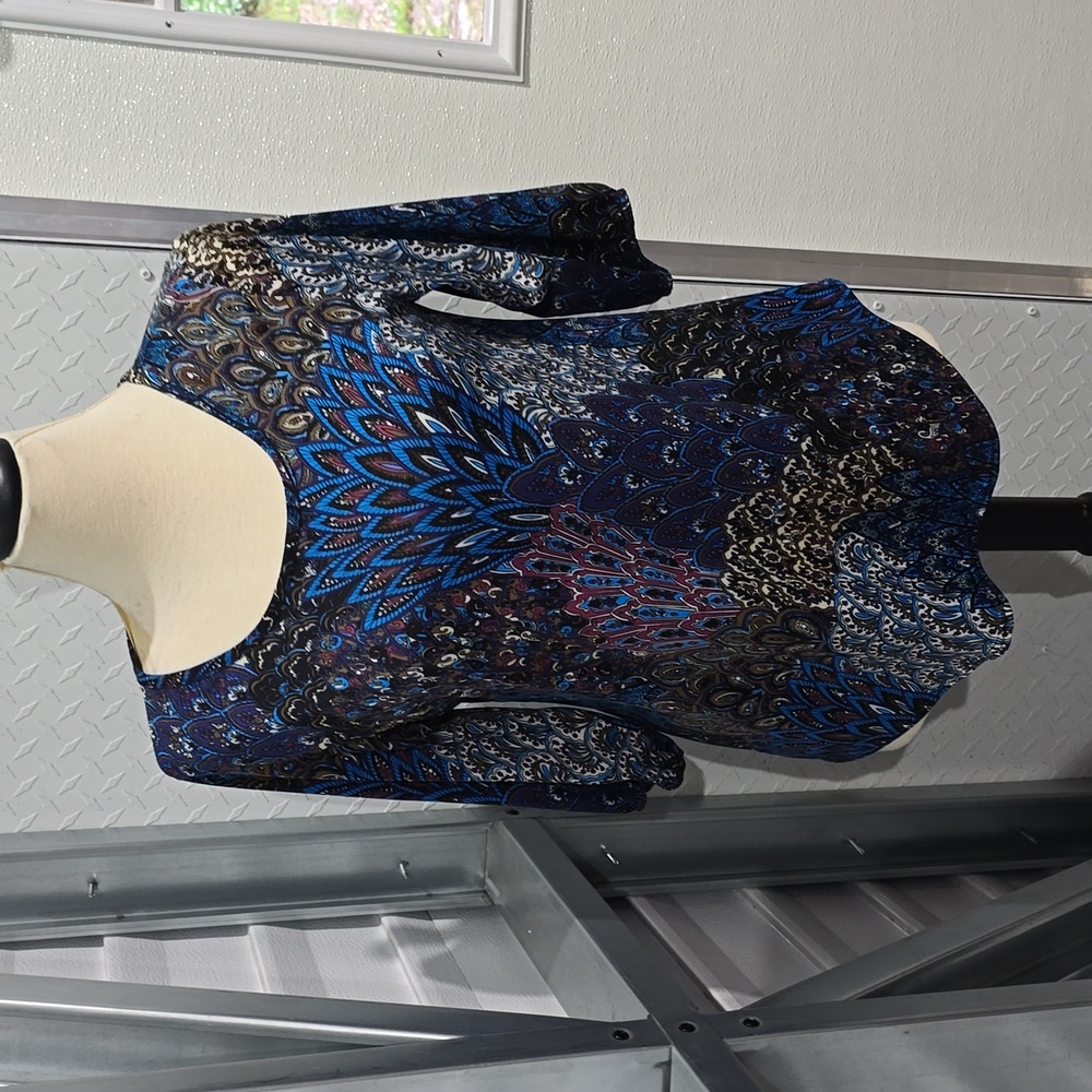 Star Vixen Blue Multicolor Printed Scoop Neck Blouse